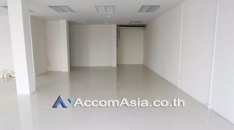 6  Office Space For Rent in sukhumvit ,Bangkok BTS Phrom Phong AA17079